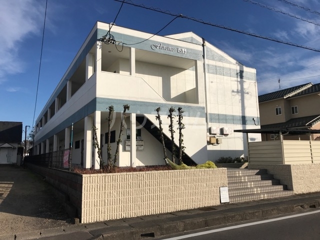 2/3 エントランス