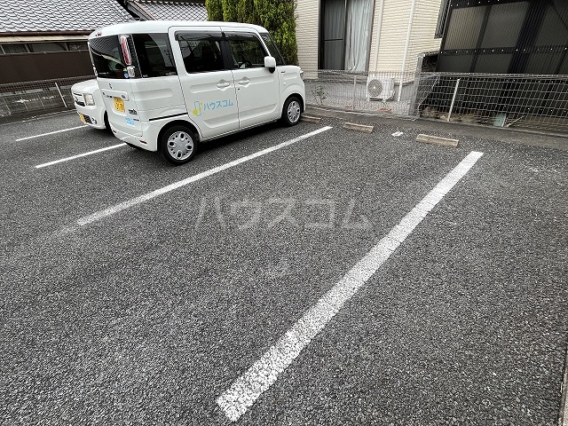26/29 駐車場