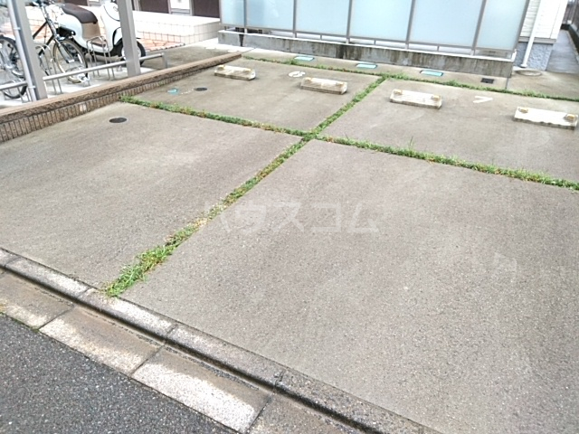 21/30 駐車場