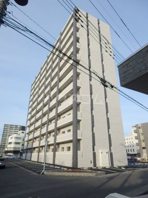 2/30 外観