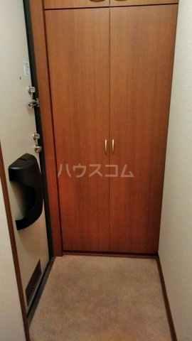 13/30 玄関