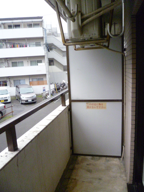 13/30 バルコニー