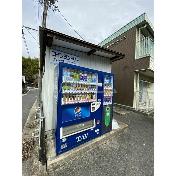 13/16 エントランス