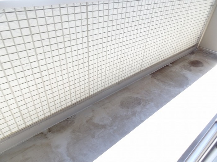 13/21 バルコニー