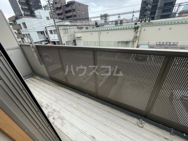 20/30 バルコニー