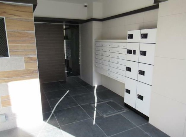 14/22 エントランス