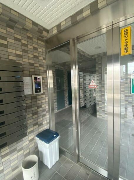 16/24 エントランス