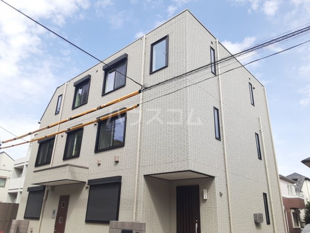 2/30 外観