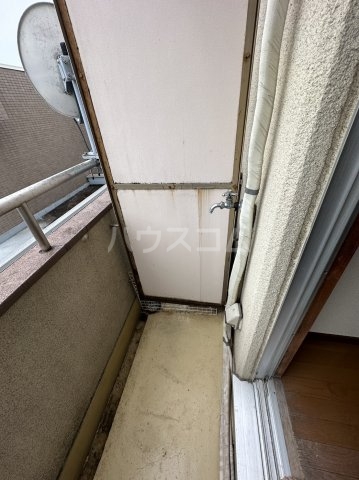 16/21 バルコニー