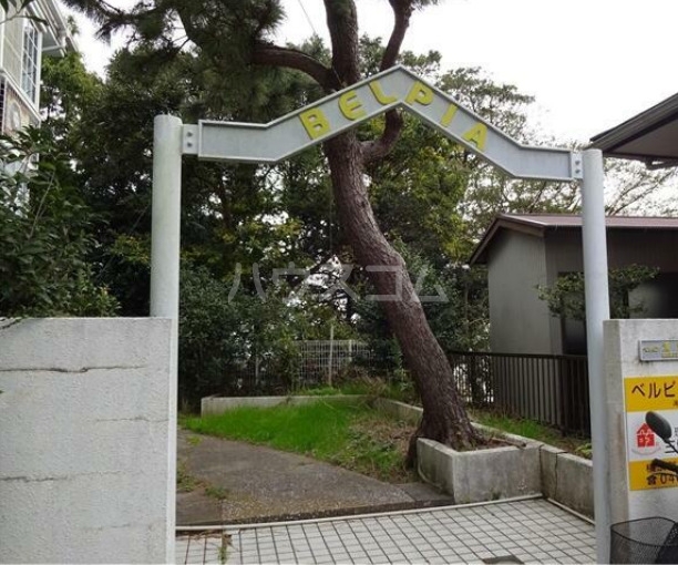 15/19 エントランス