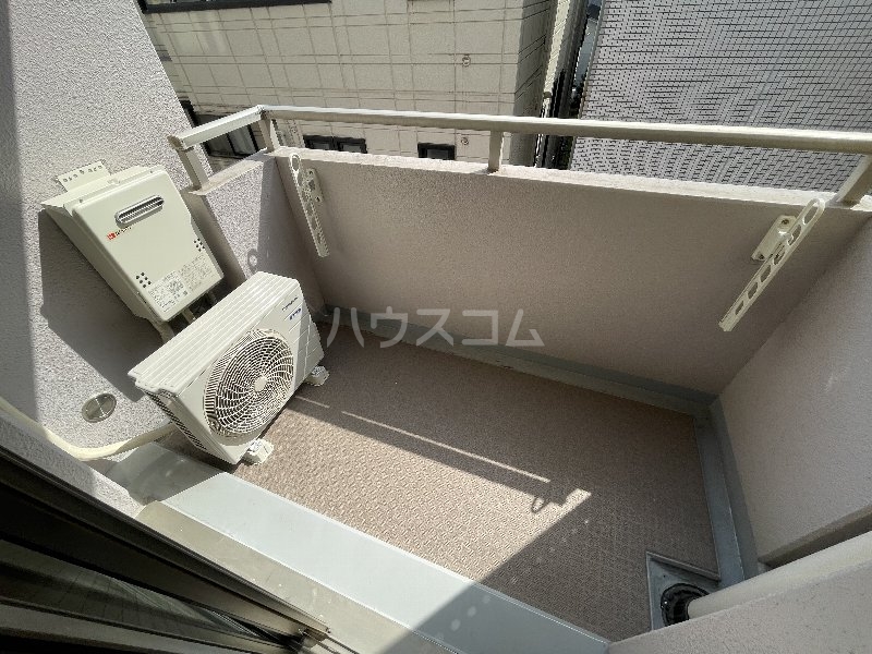 14/23 バルコニー