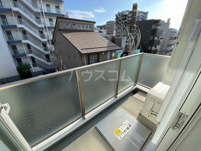 17/30 バルコニー