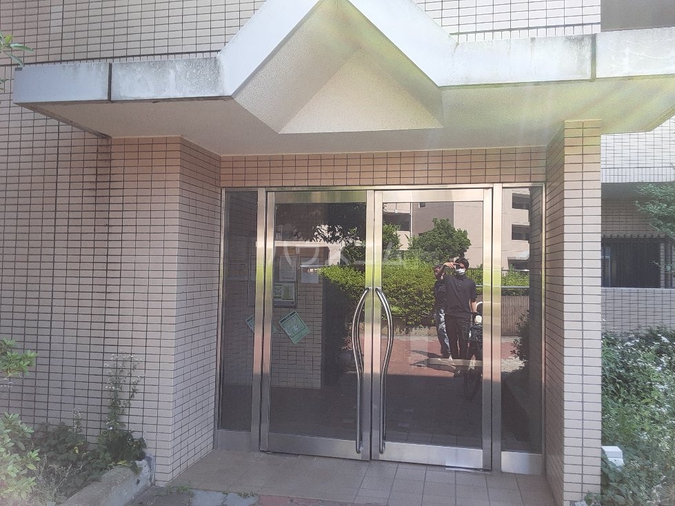 2/11 エントランス