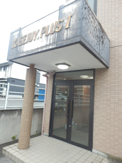 13/19 エントランス