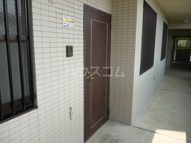 2/11 エントランス