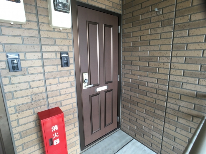 2/4 エントランス