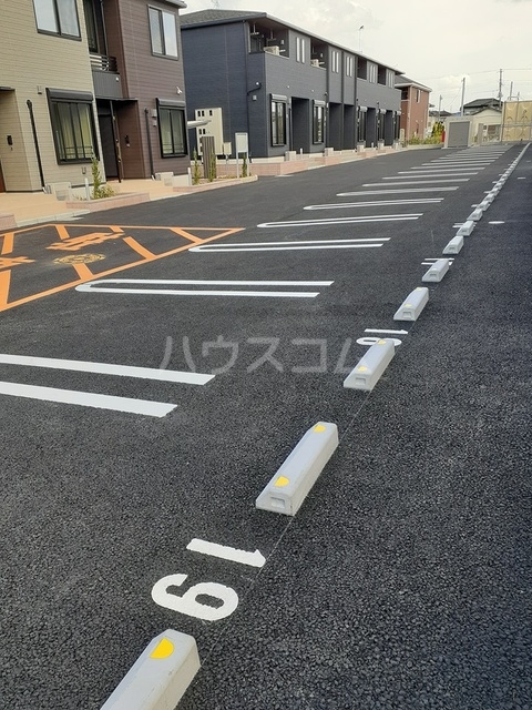 15/21 駐車場