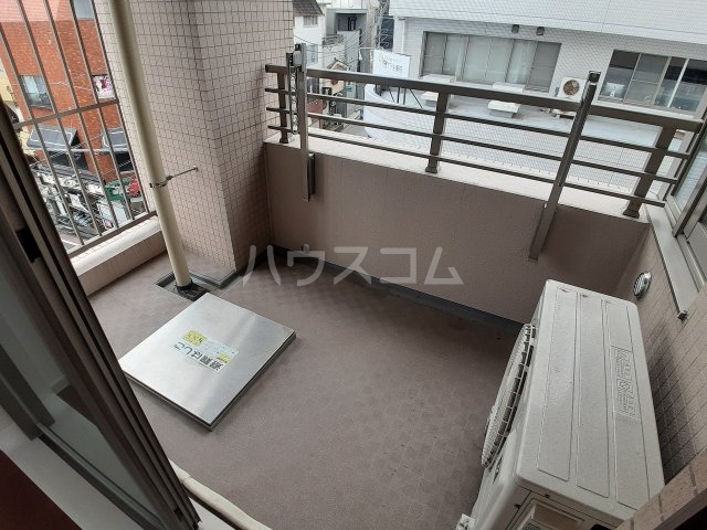 19/30 バルコニー