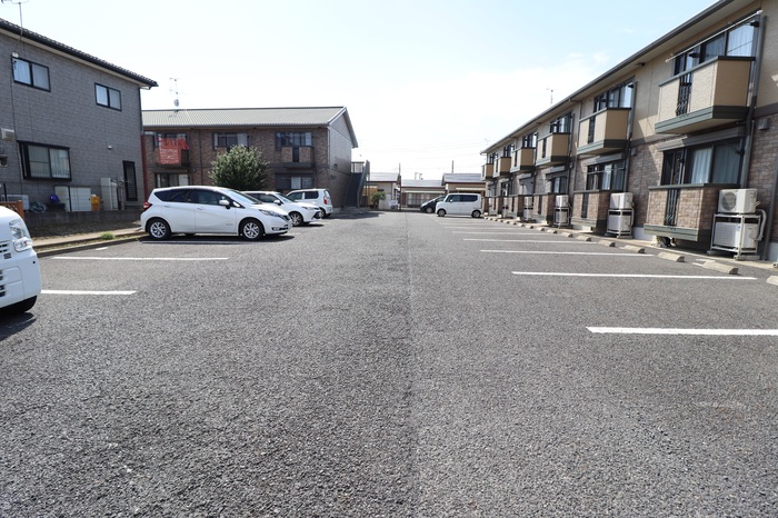 20/21 駐車場