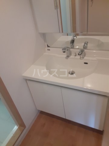 20/30 洗面