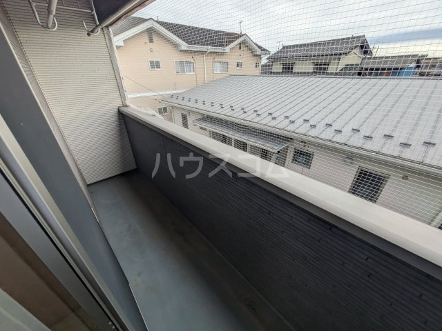 13/23 バルコニー