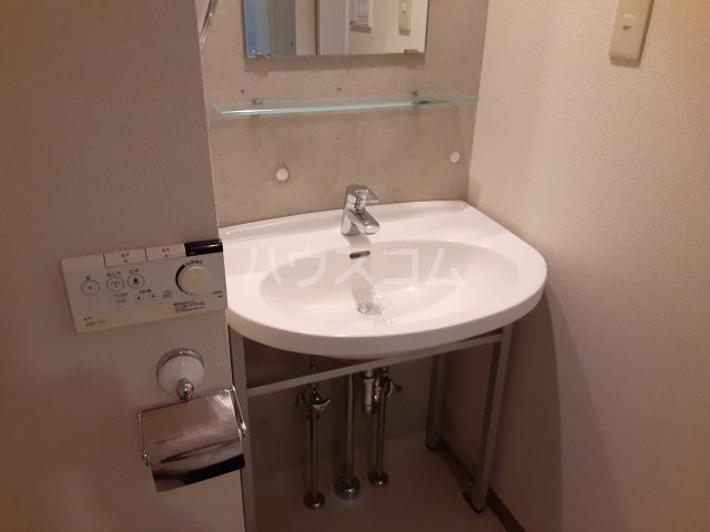 13/30 洗面