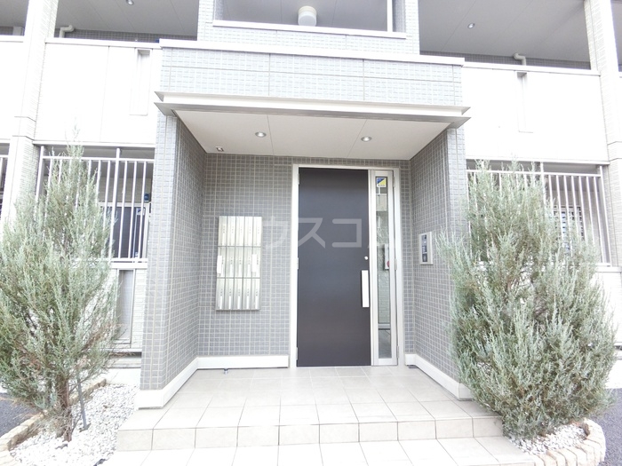 14/17 エントランス