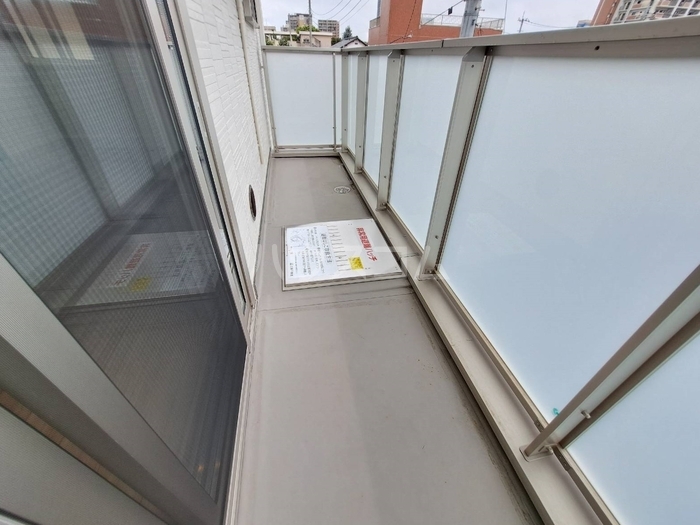 13/26 バルコニー