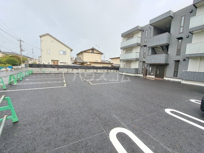 2/8 駐車場