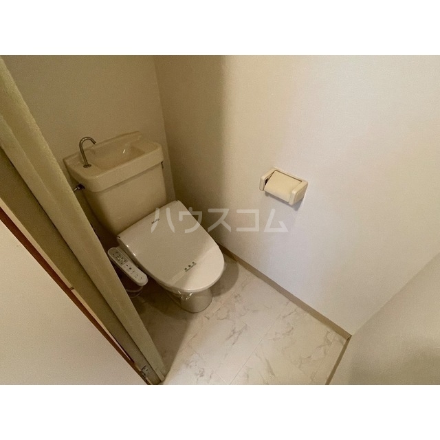 14/30 トイレ