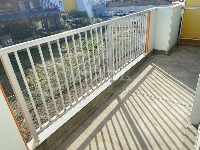 16/28 バルコニー