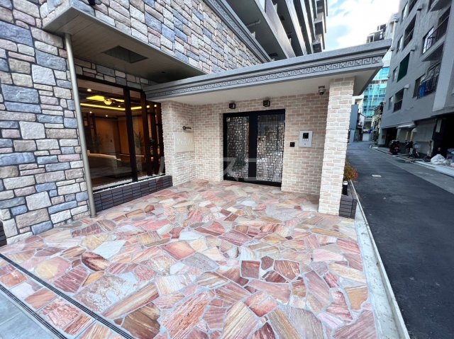 29/30 エントランス