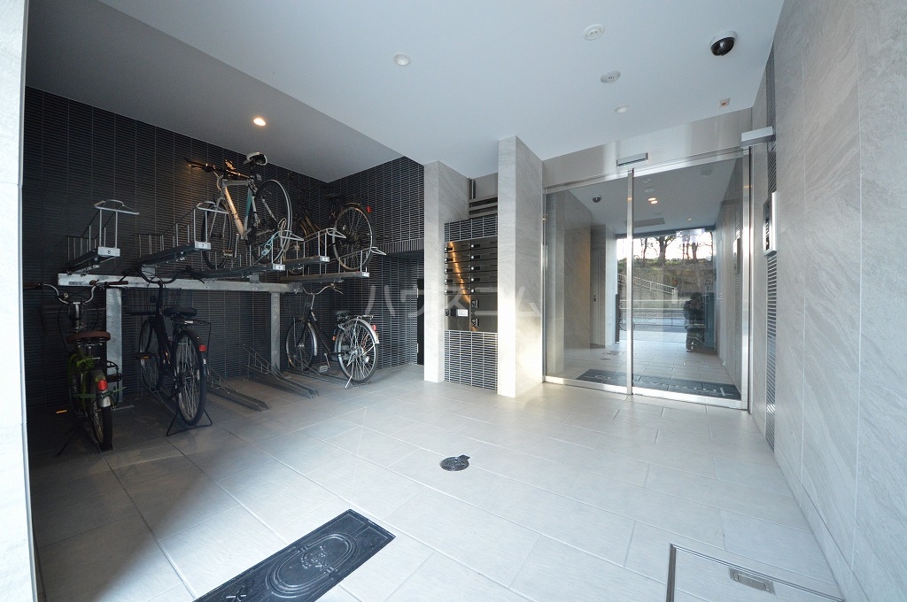 2/3 エントランス