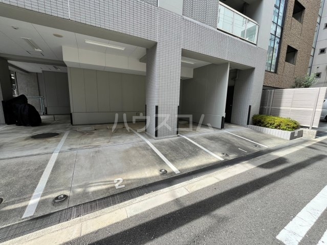 21/27 駐車場