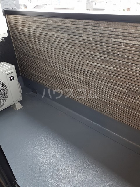 17/28 バルコニー