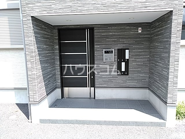 20/28 エントランス