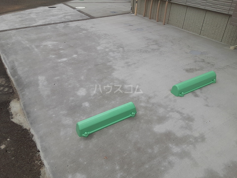 20/30 駐車場