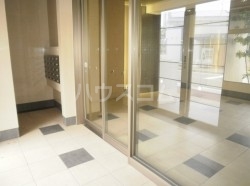 20/22 エントランス