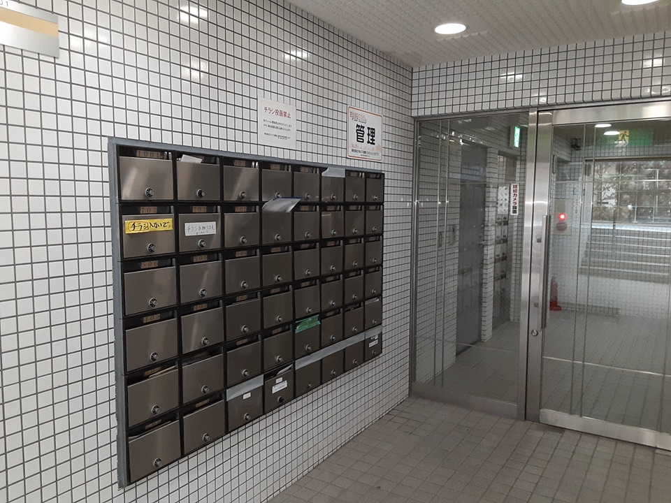 16/26 エントランス