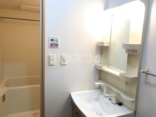 17/30 洗面