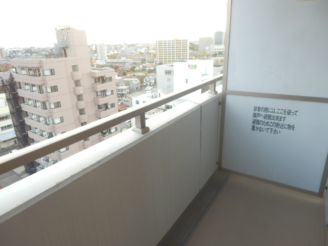 13/28 バルコニー