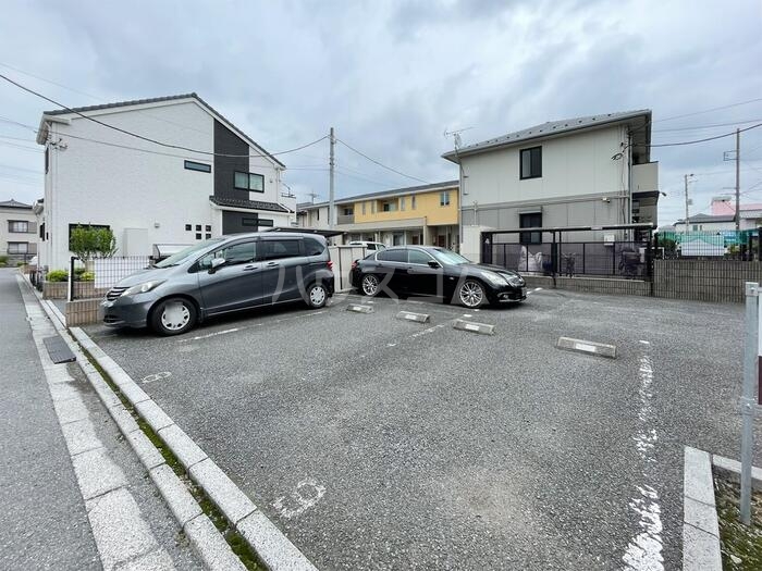 2/10 駐車場