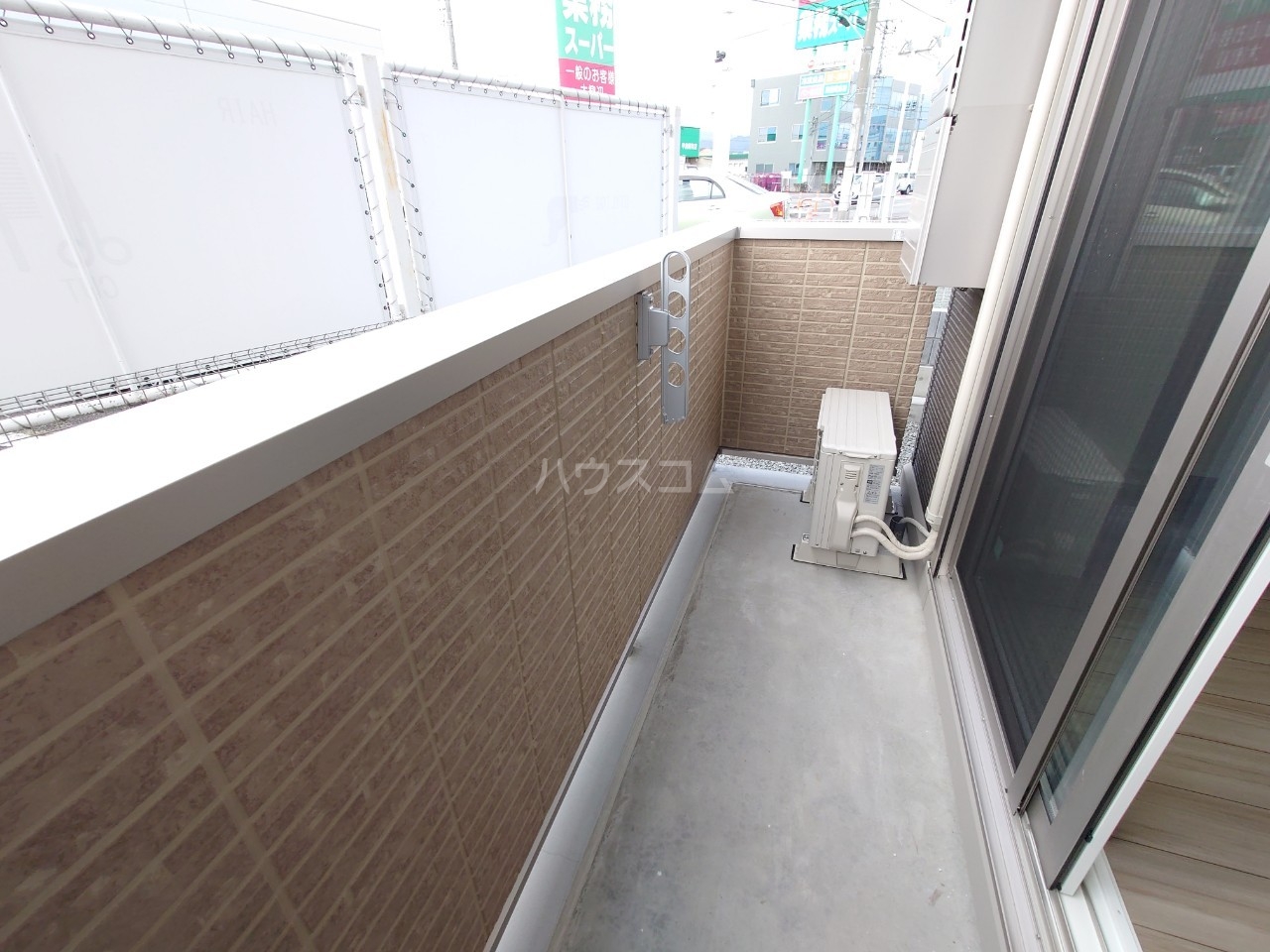 18/24 バルコニー