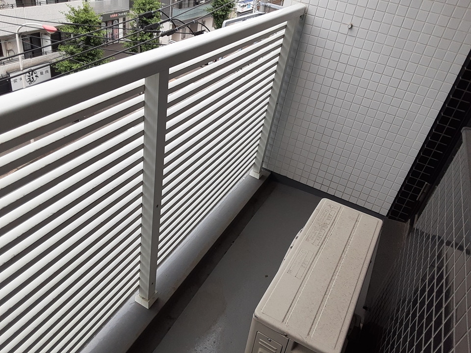 20/30 バルコニー