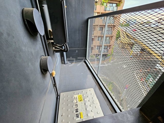 15/24 バルコニー