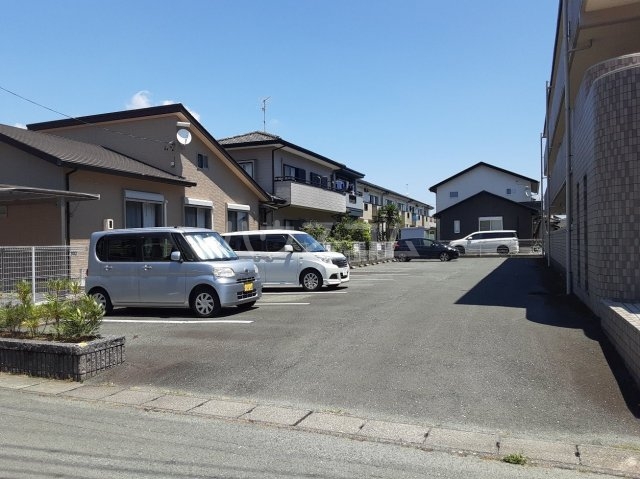 3/6 駐車場