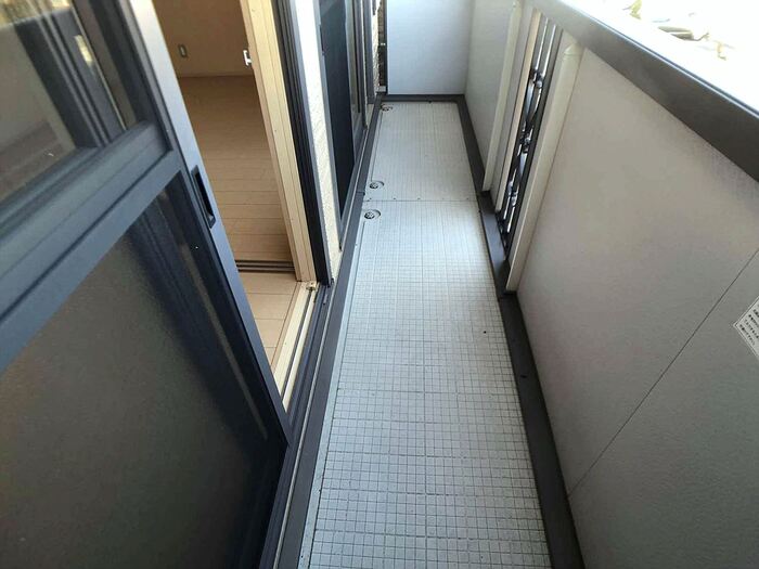 13/27 バルコニー