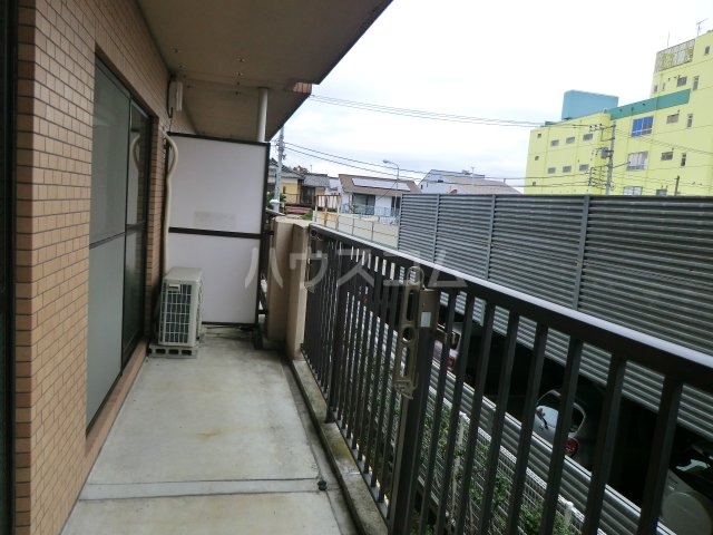 19/30 バルコニー