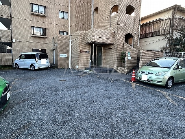 29/30 駐車場