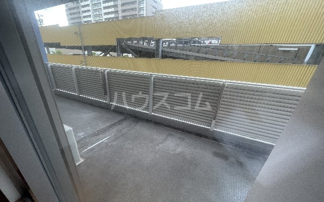 25/30 バルコニー